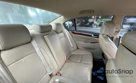 2012 Hyundai Genesis 3.8L from USA, damaged, VIN KMHGC4DD7CU169970